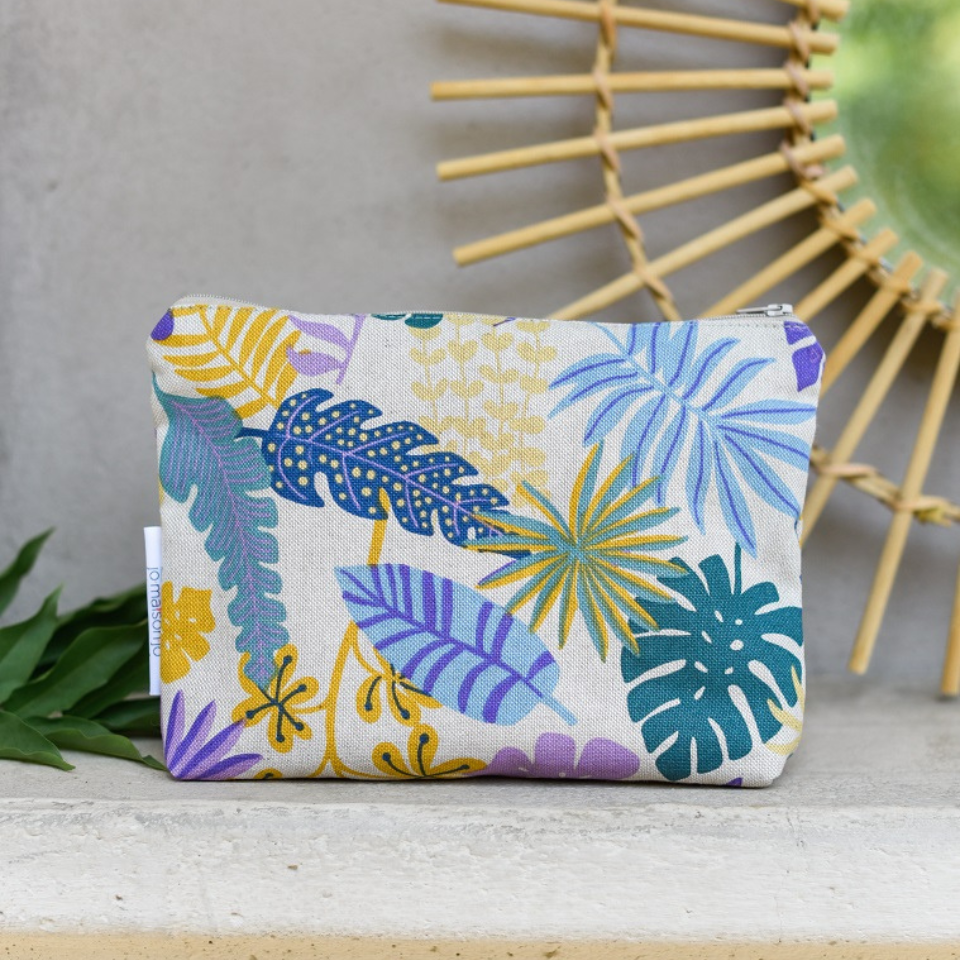 Patterned cotton pochette