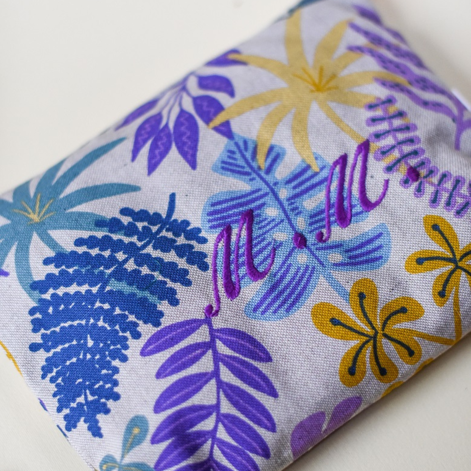 Patterned cotton pochette