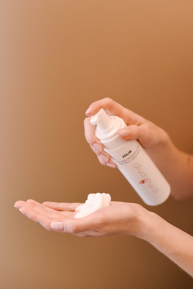 Jolie Cleansing Mousse