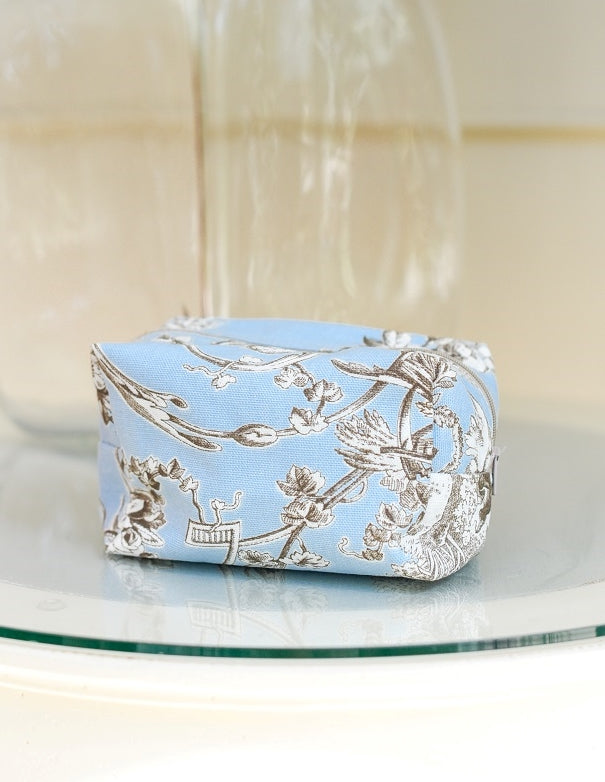 Toile de Jouy Cosmetic bag